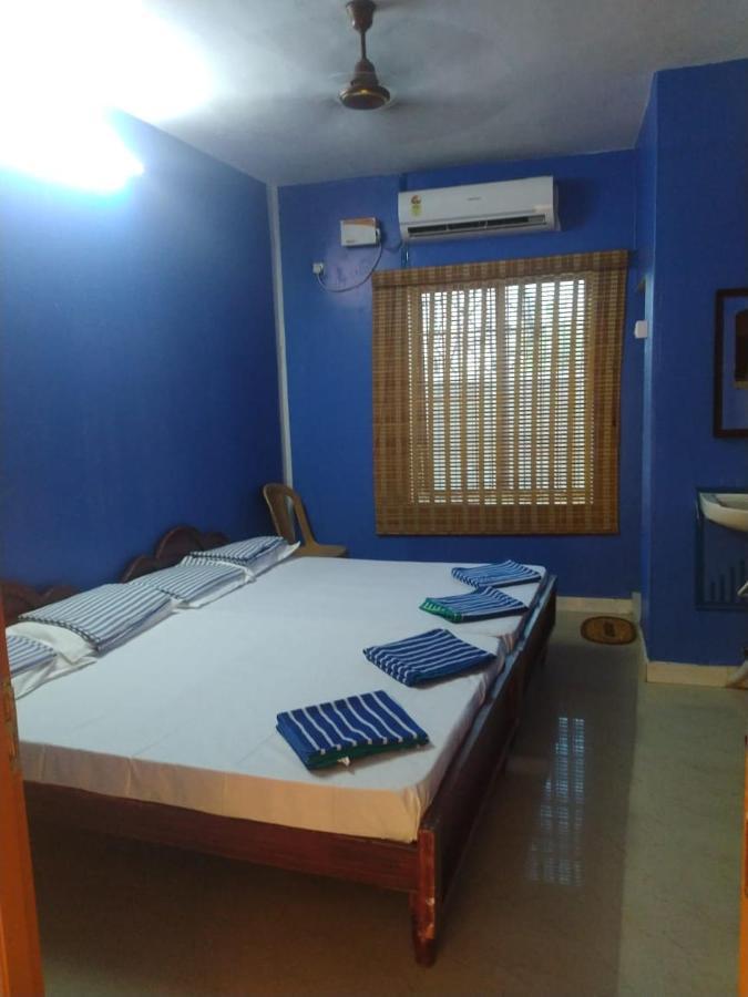 New City Tower Residency Tiruchchendūr Eksteriør billede