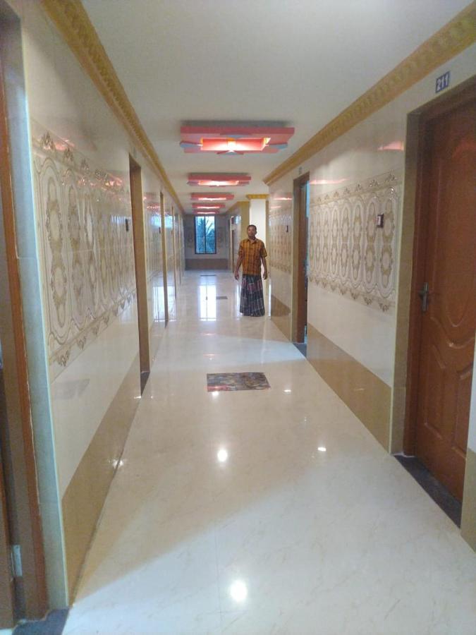 New City Tower Residency Tiruchchendūr Eksteriør billede